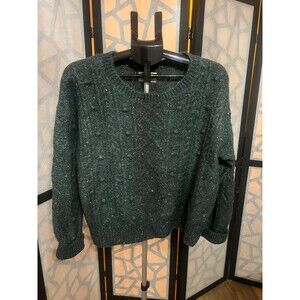 Old Navy olive green popcorn sweater. NWOT. Size M